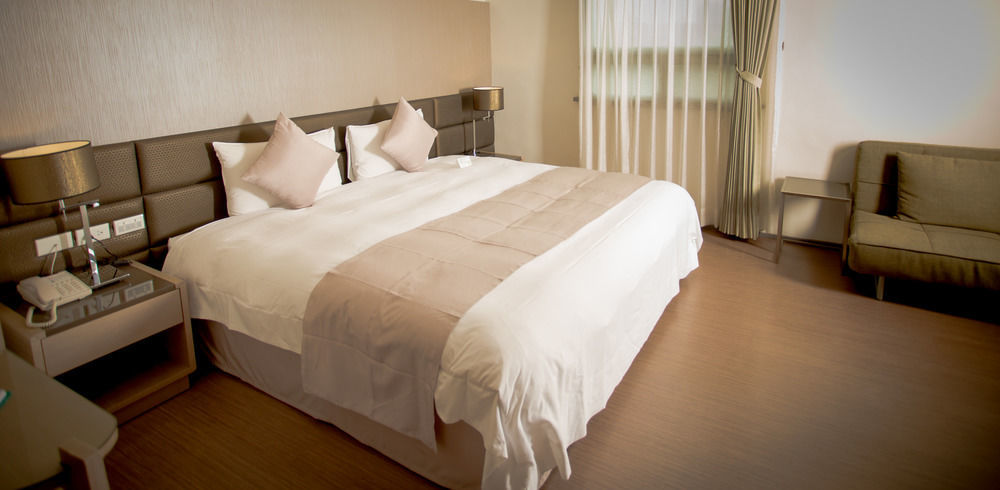 Shin Yuan Celeb Metro Hotel Hsinchu City Eksteriør billede